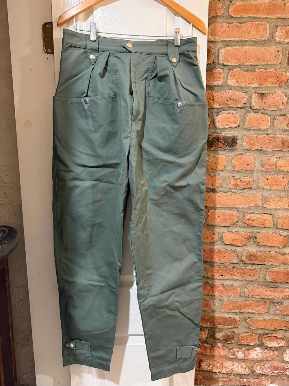 Isabel Marant Etoile Stylish Green High-Waisted Pants, FR 40